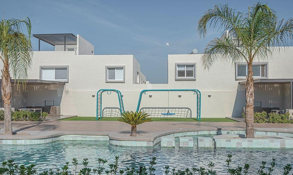 AVENIDA NIÑOS HEROES TROJES DE ALONSO, 0 , 0 ,0,Terreno,Venta,AVENIDA NIÑOS HEROES,0,1084