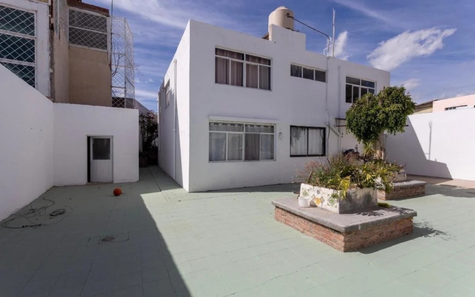 616-101 LIC FRANCISCO PRIMO VERDAD BARRIO LA PURISIMA, 7 Habitaciones Habitaciones, 3 Habitaciones Habitaciones,2 BathroomsBathrooms,Casa,Venta,LIC FRANCISCO PRIMO VERDAD,1117