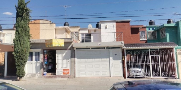 HACIENDA MESILLAS FRACCIONAMIENTO HACIENDAS DE AGUASCALIENTES, 2 Bedrooms Bedrooms, 1 Room Rooms,2 BathroomsBathrooms,Casa,Venta,HACIENDA MESILLAS,0,1137