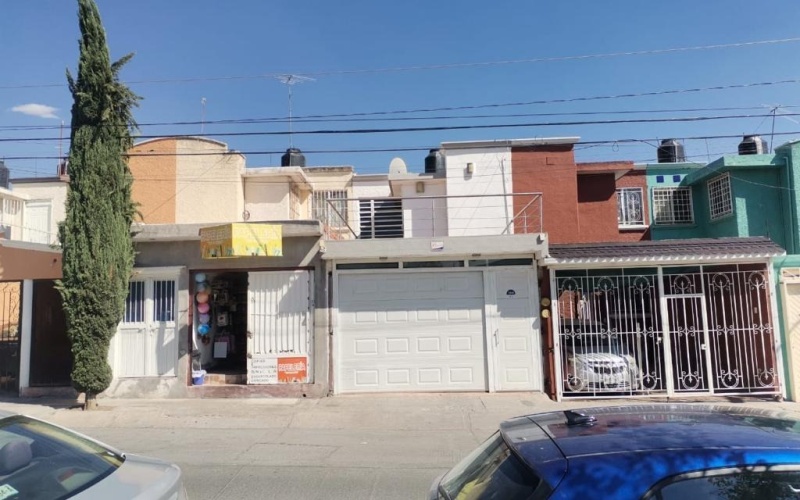 HACIENDA MESILLAS FRACCIONAMIENTO HACIENDAS DE AGUASCALIENTES, 2 Bedrooms Bedrooms, 1 Room Rooms,2 BathroomsBathrooms,Casa,Venta,HACIENDA MESILLAS,0,1137