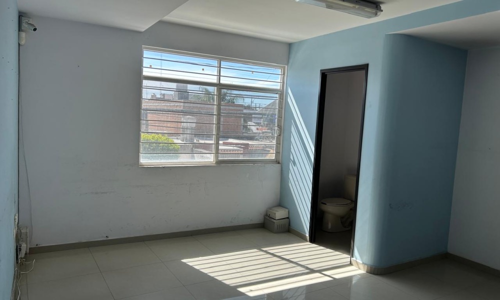 102 Los Naranjos Constitucion, Aguascalientes, 3 Bedrooms Bedrooms, 0 ,1 BathroomBathrooms,Oficina,Renta,Los Naranjos,0,1162