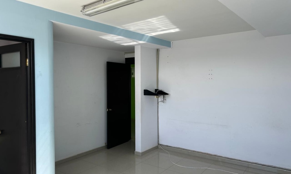 102 Los Naranjos Constitucion, Aguascalientes, 3 Bedrooms Bedrooms, 0 ,1 BathroomBathrooms,Oficina,Renta,Los Naranjos,0,1162