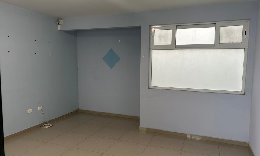 102 Los Naranjos Constitucion, Aguascalientes, 3 Bedrooms Bedrooms, 0 ,1 BathroomBathrooms,Oficina,Renta,Los Naranjos,0,1162