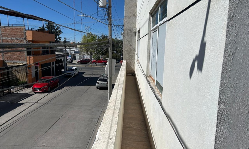 102 Los Naranjos Constitucion, Aguascalientes, 3 Bedrooms Bedrooms, 0 ,1 BathroomBathrooms,Oficina,Renta,Los Naranjos,0,1162