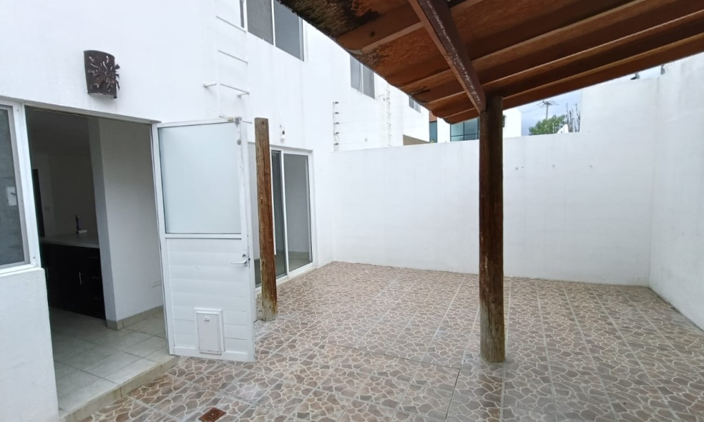 Virrey 130, Viña Antigua, 3 Bedrooms Bedrooms, 2 Rooms Rooms,2 BathroomsBathrooms,Casa,Venta,Virrey 130,2,1178