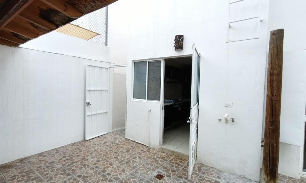 Virrey 130, Viña Antigua, 3 Bedrooms Bedrooms, 2 Rooms Rooms,2 BathroomsBathrooms,Casa,Venta,Virrey 130,2,1178