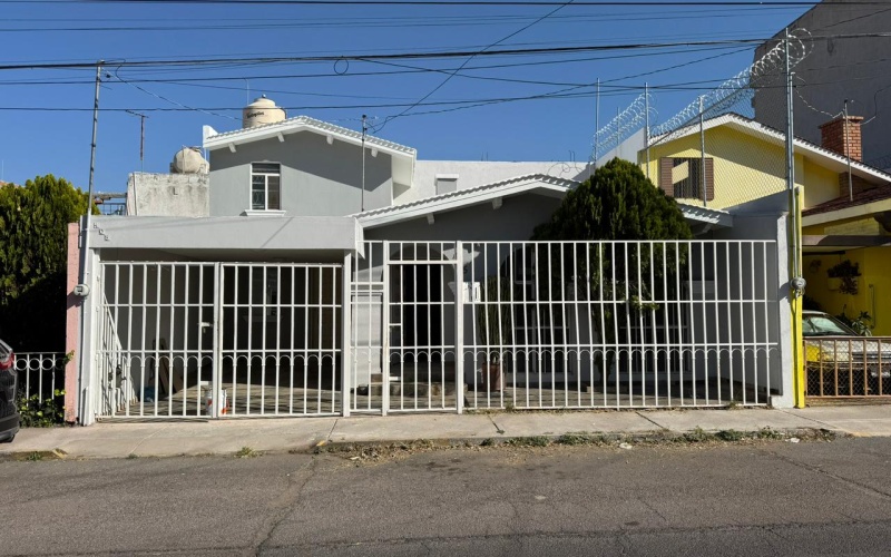 Bogotá No. 405, Las Fuentes, 4 Bedrooms Bedrooms, 1 Room Rooms,2 BathroomsBathrooms,Casa,Venta,Bogotá No. 405,0,1186