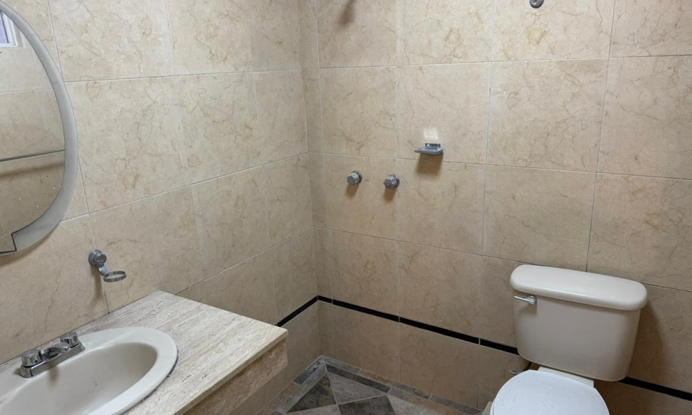 Bogotá No. 405, Las Fuentes, 4 Bedrooms Bedrooms, 1 Room Rooms,2 BathroomsBathrooms,Casa,Venta,Bogotá No. 405,0,1186