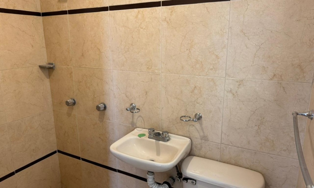 Bogotá No. 405, Las Fuentes, 4 Bedrooms Bedrooms, 1 Room Rooms,2 BathroomsBathrooms,Casa,Venta,Bogotá No. 405,0,1186