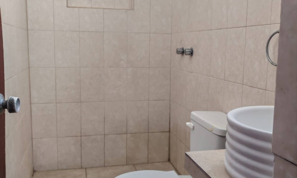 238 Paseos de escaleras Paseos de Aguascalientes, Jesus Maria, Aguascalientes 20907, 3 Bedrooms Bedrooms, 1 Room Rooms,3 BathroomsBathrooms,Casa,Renta,Paseos de escaleras,0,1216