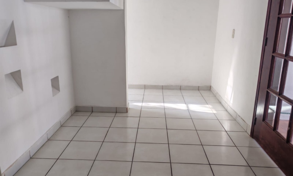 238 Paseos de escaleras Paseos de Aguascalientes, Jesus Maria, Aguascalientes 20907, 3 Bedrooms Bedrooms, 1 Room Rooms,3 BathroomsBathrooms,Casa,Renta,Paseos de escaleras,0,1216