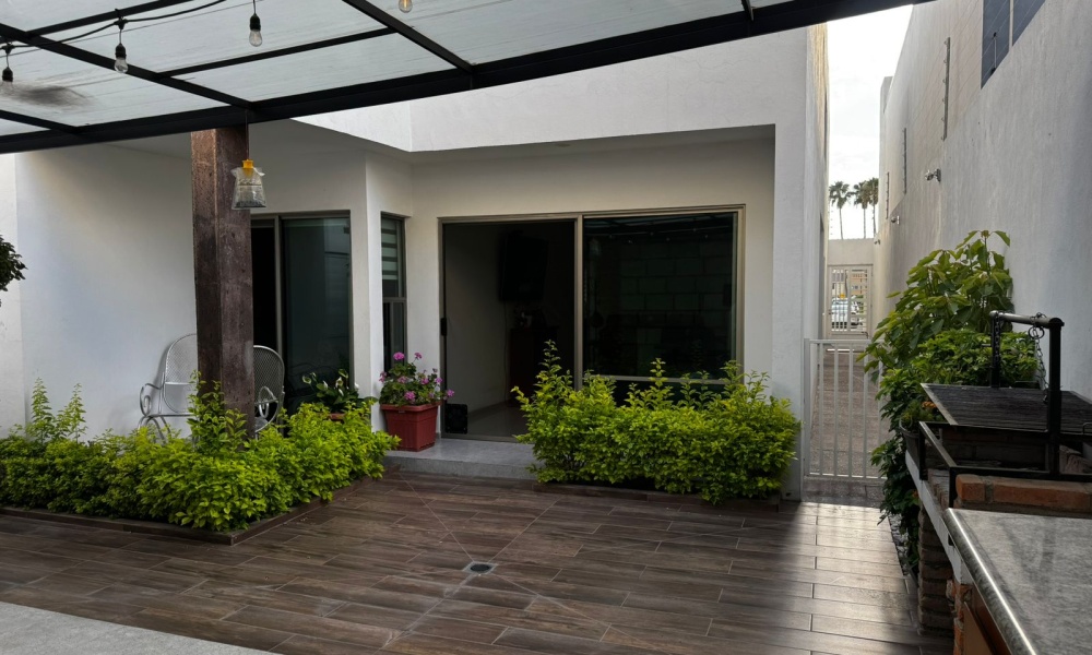 Av. Arroyo del Molino, Las Cavas, Aguascalientes 20110, 4 Bedrooms Bedrooms, 2 Rooms Rooms,3 BathroomsBathrooms,Casa,Venta,Av. Arroyo del Molino,0,1243