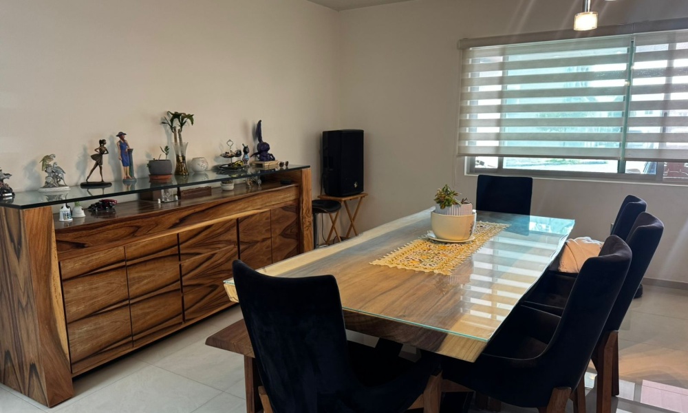 Av. Arroyo del Molino, Las Cavas, Aguascalientes 20110, 4 Bedrooms Bedrooms, 2 Rooms Rooms,3 BathroomsBathrooms,Casa,Venta,Av. Arroyo del Molino,0,1243