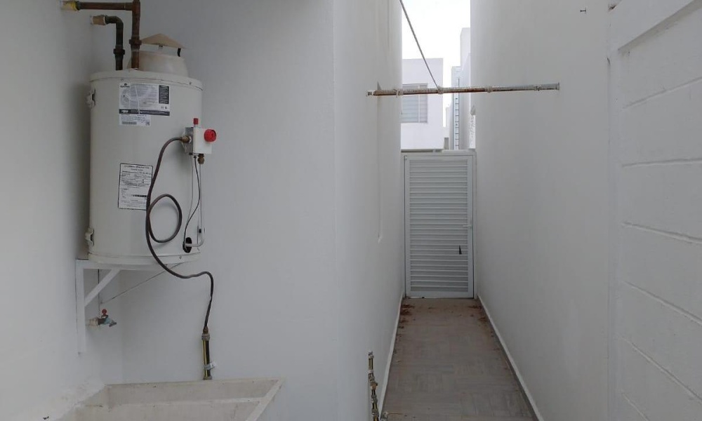 Avenida la Paz Fraccionamiento Rancho Santa Monica, Aguascalientes 20286, 3 Bedrooms Bedrooms, 2 Rooms Rooms,2 BathroomsBathrooms,Casa,Renta,Avenida la Paz,0,1245