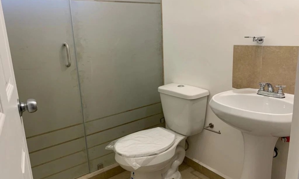 Av Paseos de Montecassino, Villas de Montecassino, Aguascalientes 20903, 2 Bedrooms Bedrooms, 2 Rooms Rooms,1 BathroomBathrooms,Casa,Renta,Av Paseos de Montecassino,0,1252