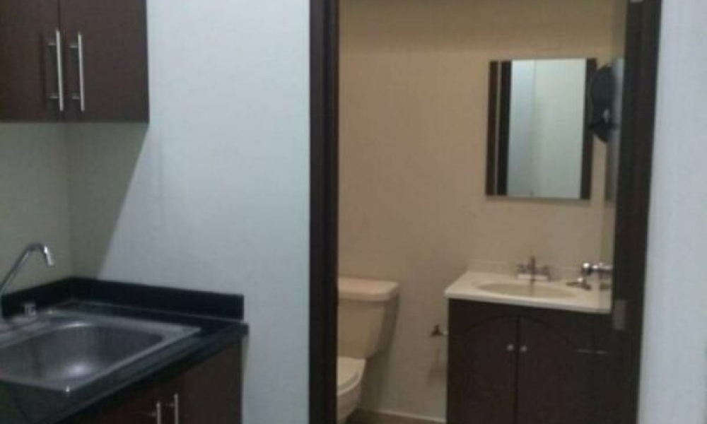 Av. Universidad 811, Bosques del Prado Sur, Aguascalientes 20130, 0 , 0 ,1 BathroomBathrooms,Local en centro comercial,Renta,Av. Universidad 811,0,1261