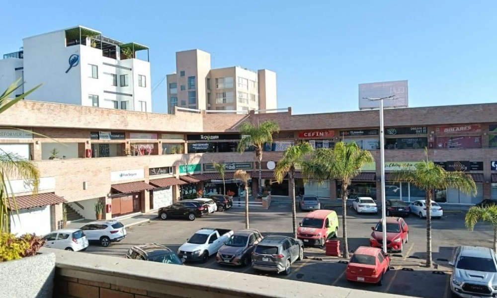 Av. Universidad 811, Bosques del Prado Sur, Aguascalientes 20130, 0 , 0 ,1 BathroomBathrooms,Local en centro comercial,Renta,Av. Universidad 811,0,1261