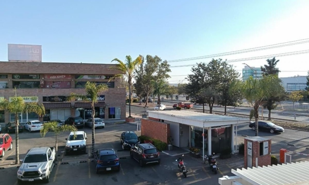 Av. Universidad 811, Bosques del Prado Sur, Aguascalientes 20130, 0 , 0 ,1 BathroomBathrooms,Local en centro comercial,Renta,Av. Universidad 811,0,1261