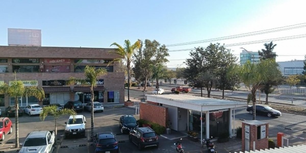 Av. Universidad 811, Bosques del Prado Sur, Aguascalientes 20130, 0 , 0 ,1 BathroomBathrooms,Local en centro comercial,Renta,Av. Universidad 811,0,1261