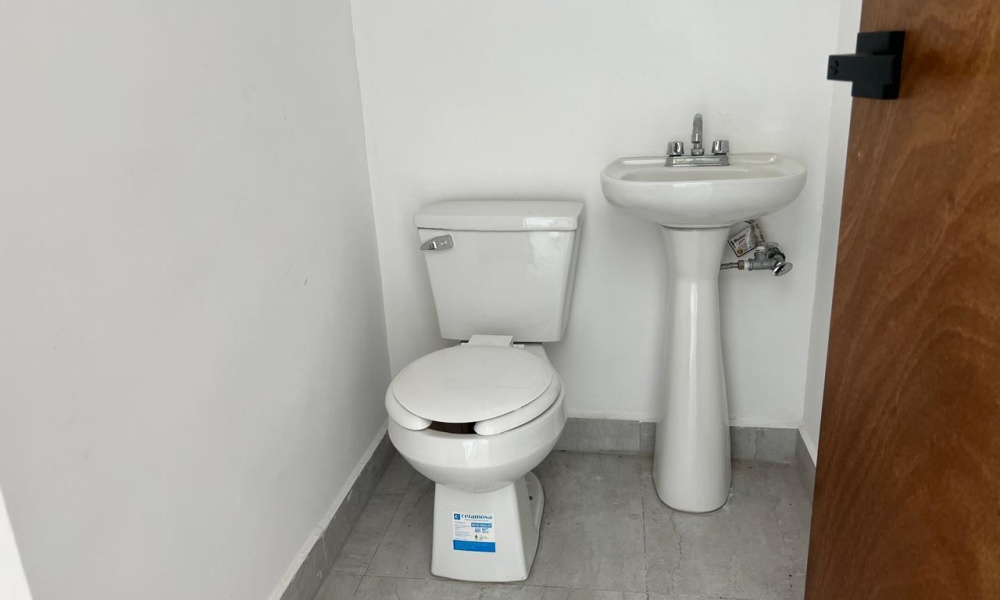 Cerro de la Bufa 322, Jardines de la Concepción I, Aguascalientes 20120, 0 , 0 ,1 BathroomBathrooms,Oficina,Renta,Cerro de la Bufa 322,0,1281