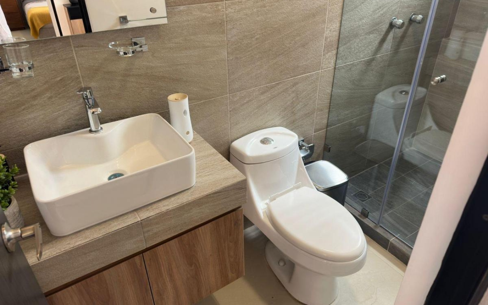 Av. Los Maestros Rancho Santa Monica, 2 Habitaciones Habitaciones, 1 Habitación Habitaciones,2 BathroomsBathrooms,Departamento,Venta,Av. Los Maestros,1045