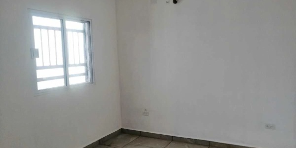 7 CRISANTEMO EL CENTENARIO, 4 Habitaciones Habitaciones, 1 Habitación Habitaciones,2 BathroomsBathrooms,Casa,Venta,CRISANTEMO,1046