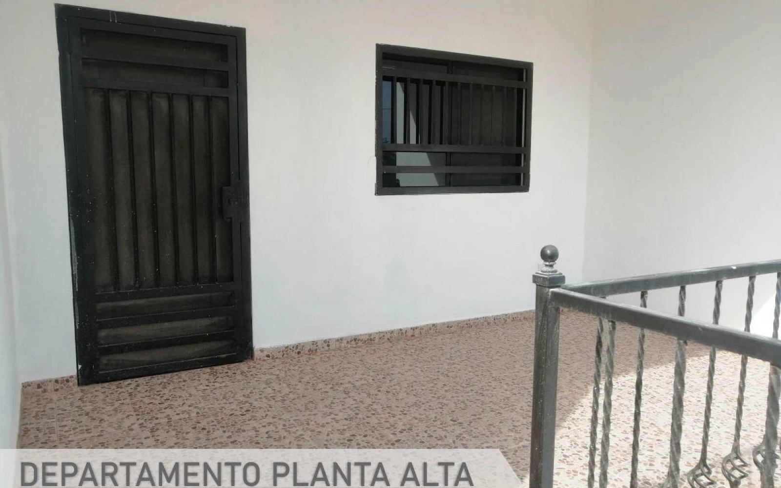 7 CRISANTEMO EL CENTENARIO, 4 Habitaciones Habitaciones, 1 Habitación Habitaciones,2 BathroomsBathrooms,Casa,Venta,CRISANTEMO,1046