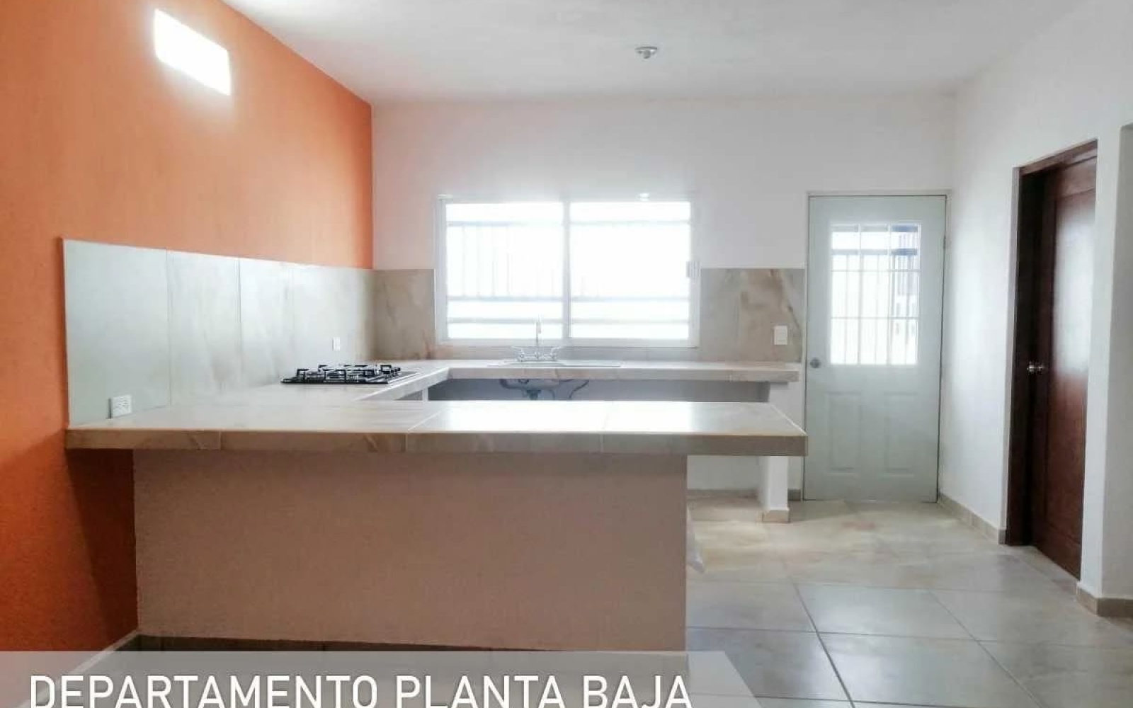 7 CRISANTEMO EL CENTENARIO, 4 Habitaciones Habitaciones, 1 Habitación Habitaciones,2 BathroomsBathrooms,Casa,Venta,CRISANTEMO,1046