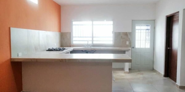 7 CRISANTEMO EL CENTENARIO, 4 Habitaciones Habitaciones, 1 Habitación Habitaciones,2 BathroomsBathrooms,Casa,Venta,CRISANTEMO,1046