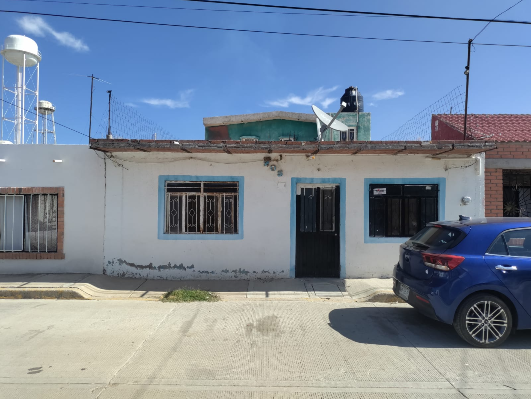 CALLE ARTICULO 200 #205, NORTE, AGUASCALIENTES 20680, 3 Habitaciones Habitaciones, ,2 BathroomsBathrooms,CASA,EN VENTA,CALLE ARTICULO 200 #205,1693