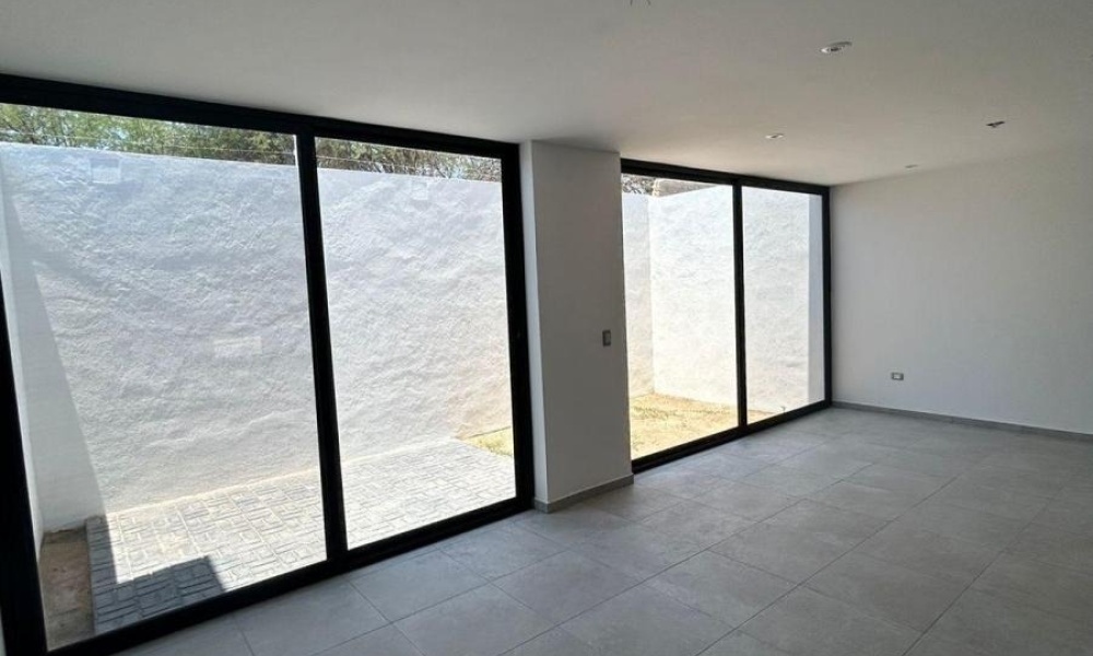 XARAMA ENTORNO RESIDENCIAL, 3 Bedrooms Bedrooms, 1 Room Rooms,2 BathroomsBathrooms,Casa,Venta,0,1082